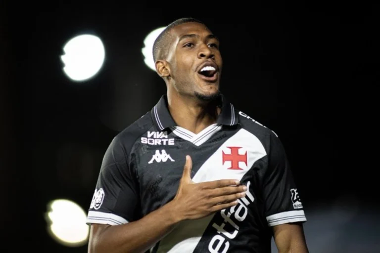 Brasileirão: confira os melhores momentos de Vasco 5 x 1 Internacional.Vejavídeo