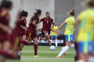 Tempestade interrompe amistoso da Seleção Brasileira Feminina agora